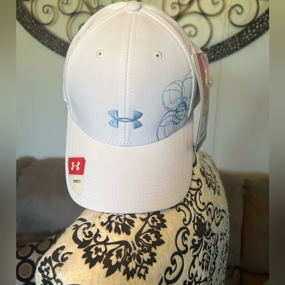 Under‎ Armour hat new